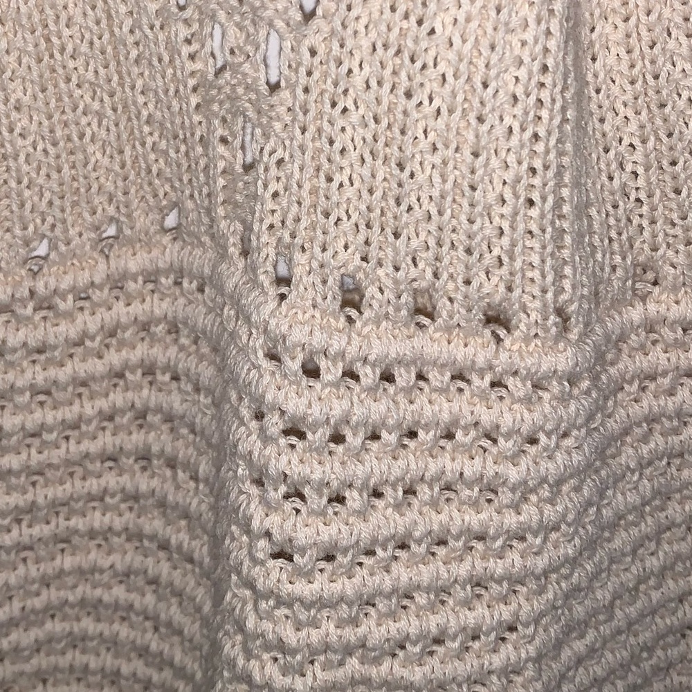 Haltered Top - Picture 5 of 7
